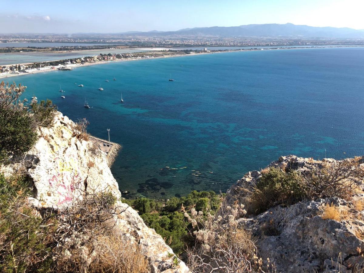 Suite Lighthouse Cagliari Bagian luar foto