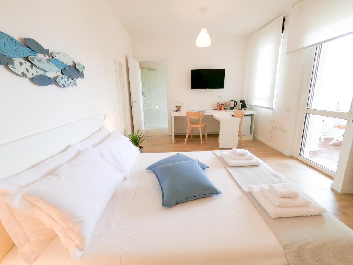 Suite Lighthouse Cagliari Bagian luar foto